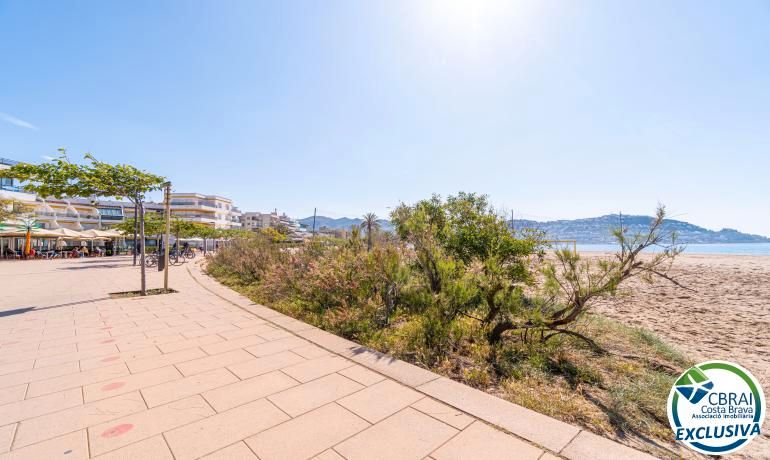 Apartment for sale in Carrer de Bernat Metge, 1, Salatar