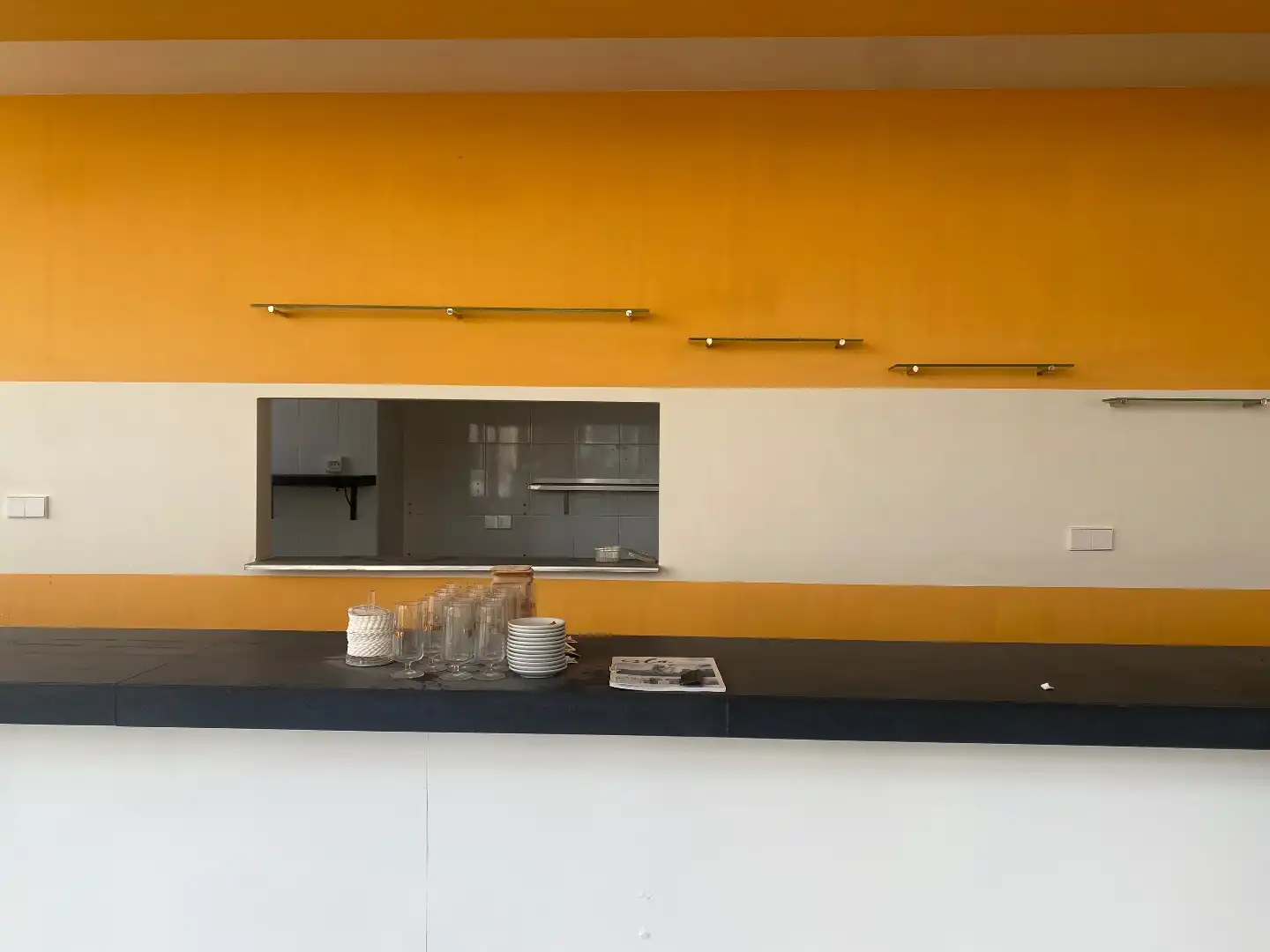 Local comercial en venda a Carrer Juan Sebastián Elcano 3
