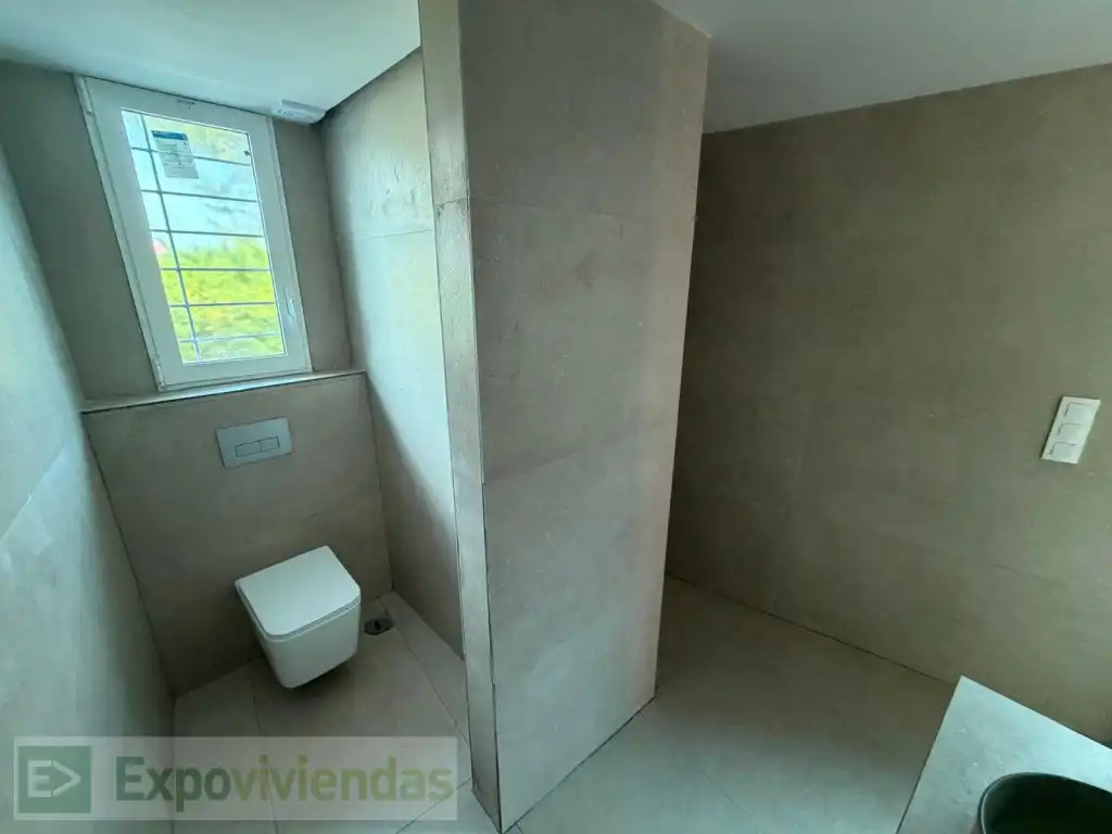 Bathroom of Apartments for sale in Murcia