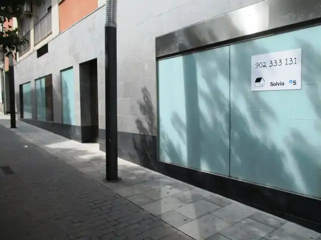 Gewerbefläche zur Miete in Plaza Anselm Clavé, imagen 2