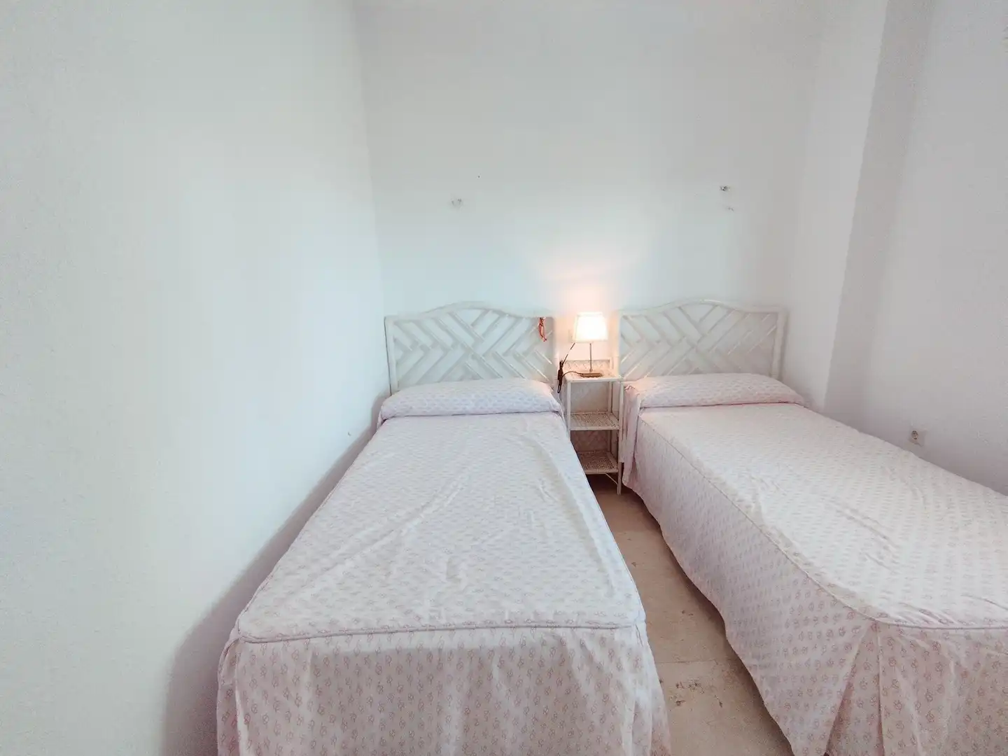 Habitación de Apartamento de alquiler en Fuengirola con Terraza