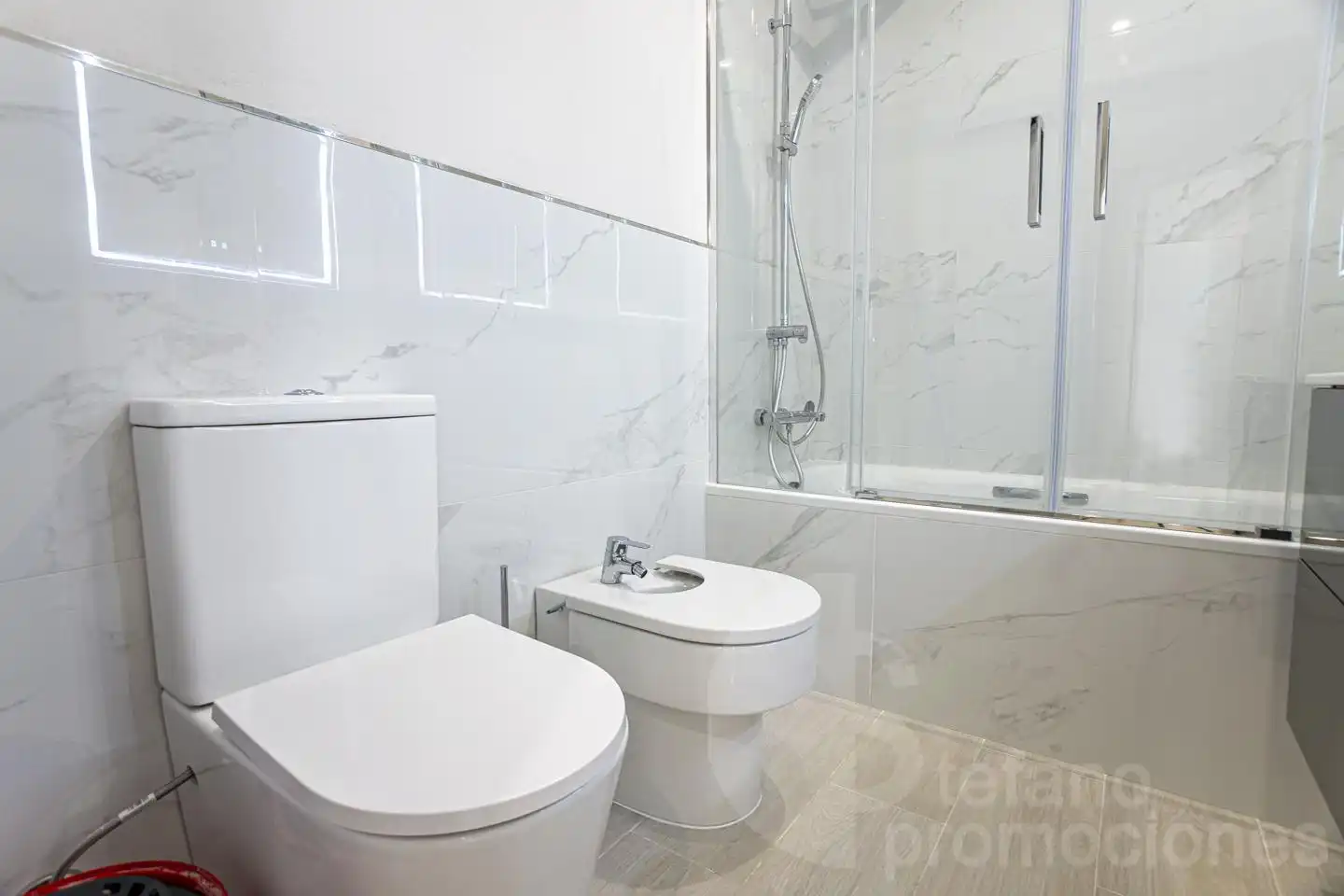Baño de Planta baja en venta en Málaga con Aire acondicionado y Calefacción