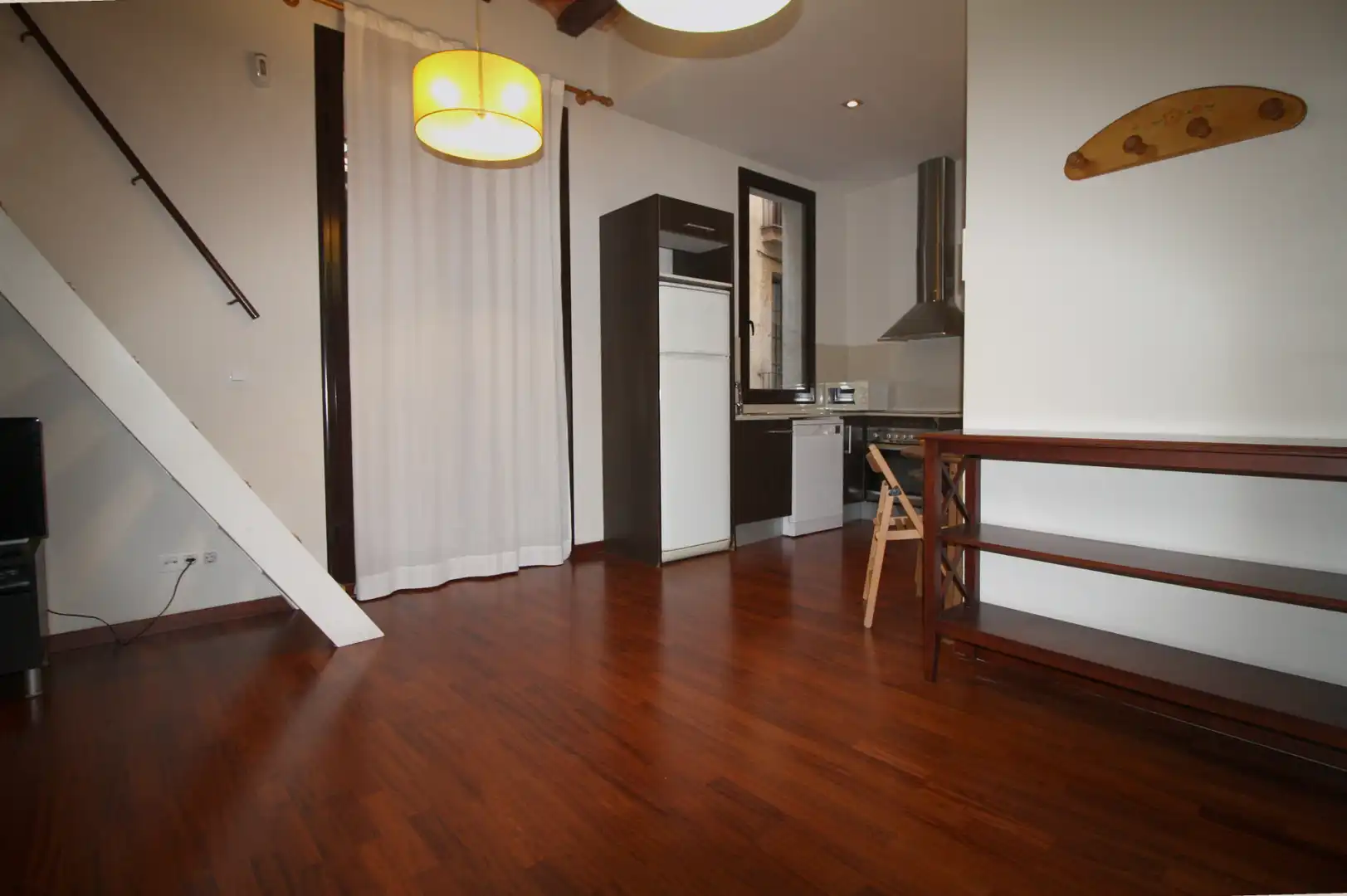 Wohnzimmer von Wohnung zum Verkauf in Barcelona mit Klimaanlage, Heizung und Parkett