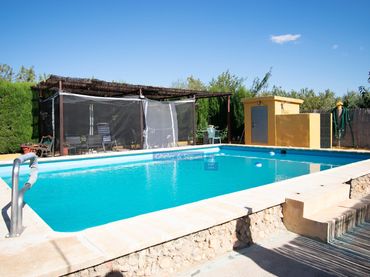 Maison rustique à vendre à Urbanizaciones