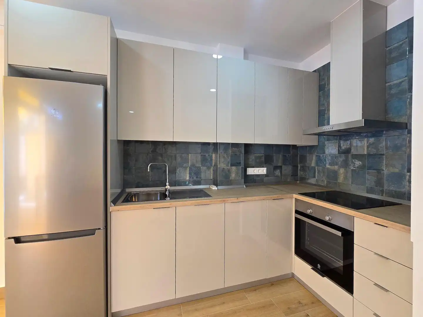 Cocina de Apartamento en venta en Guía de Isora con Terraza y Piscina comunitaria