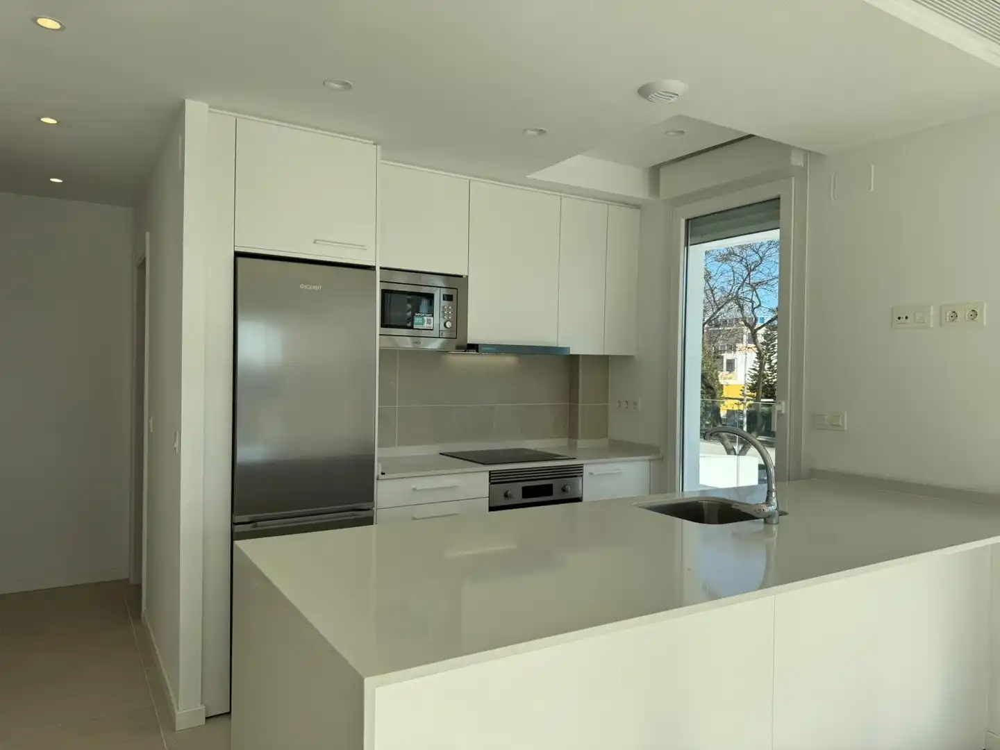 Cocina de Apartamento en venta en Chipiona con Terraza, Balcón y Piscina comunitaria