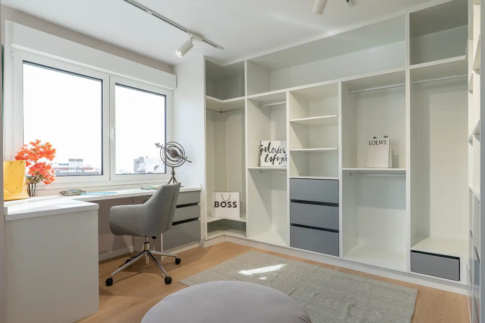 Bedroom of Flat for rent in Santa Cruz de Tenerife  with Furnished, Oven and Washing machine