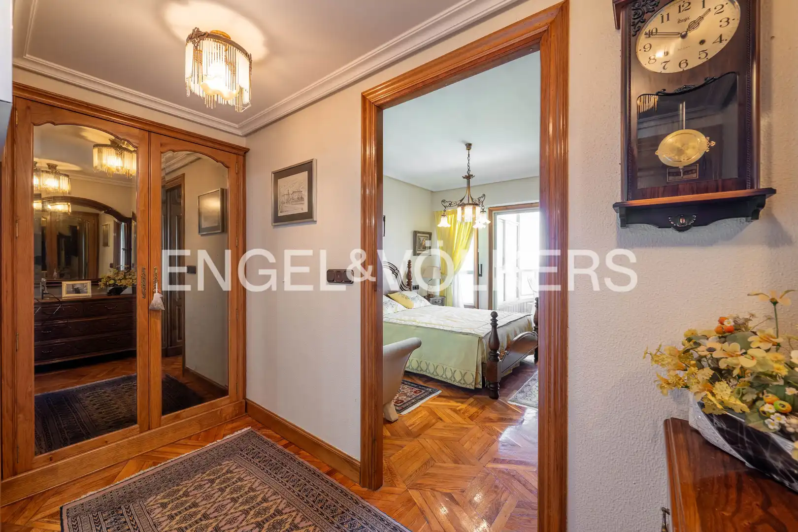 Piso en venta en Zarautz con Calefacción, Parquet y Terraza