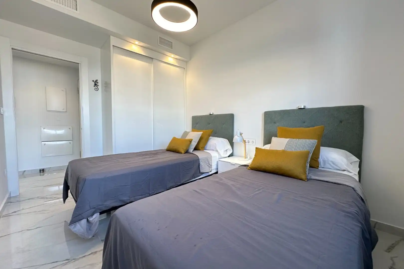 Habitación de Casa o chalet en venta en Orihuela con Aire acondicionado, Calefacción y Terraza
