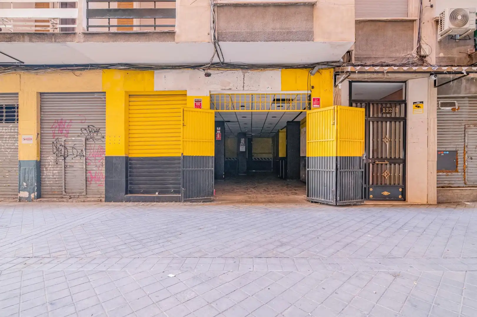 Local comercial en venda a Camino de Ronda 132, imagen 2
