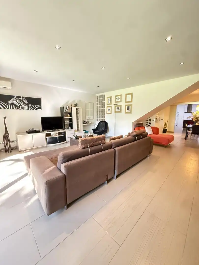 Casa con piscina en venta en Urbanitzacions, imagen 2
