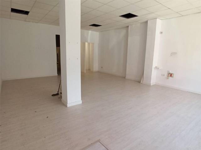 Local comercial en Venta en Emperador