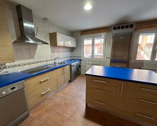 Kitchen of House or chalet for sale in Pozuelo del Rey  with Heating