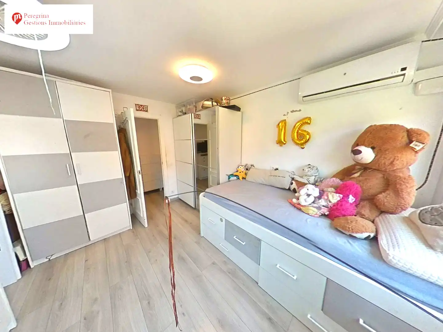 Bedroom of Flat for sale in Badalona  with Air Conditioner, Heating and Parquet flooring