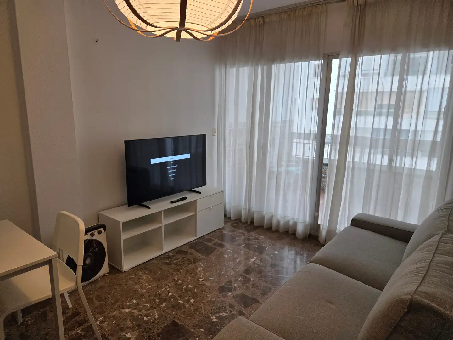 Living room of Flat for rent in Málaga  with Air Conditioner, Terrace and Furnished