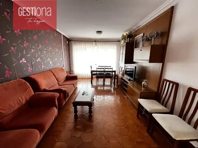 Sala d'estar de Casa o xalet en venda en Noja