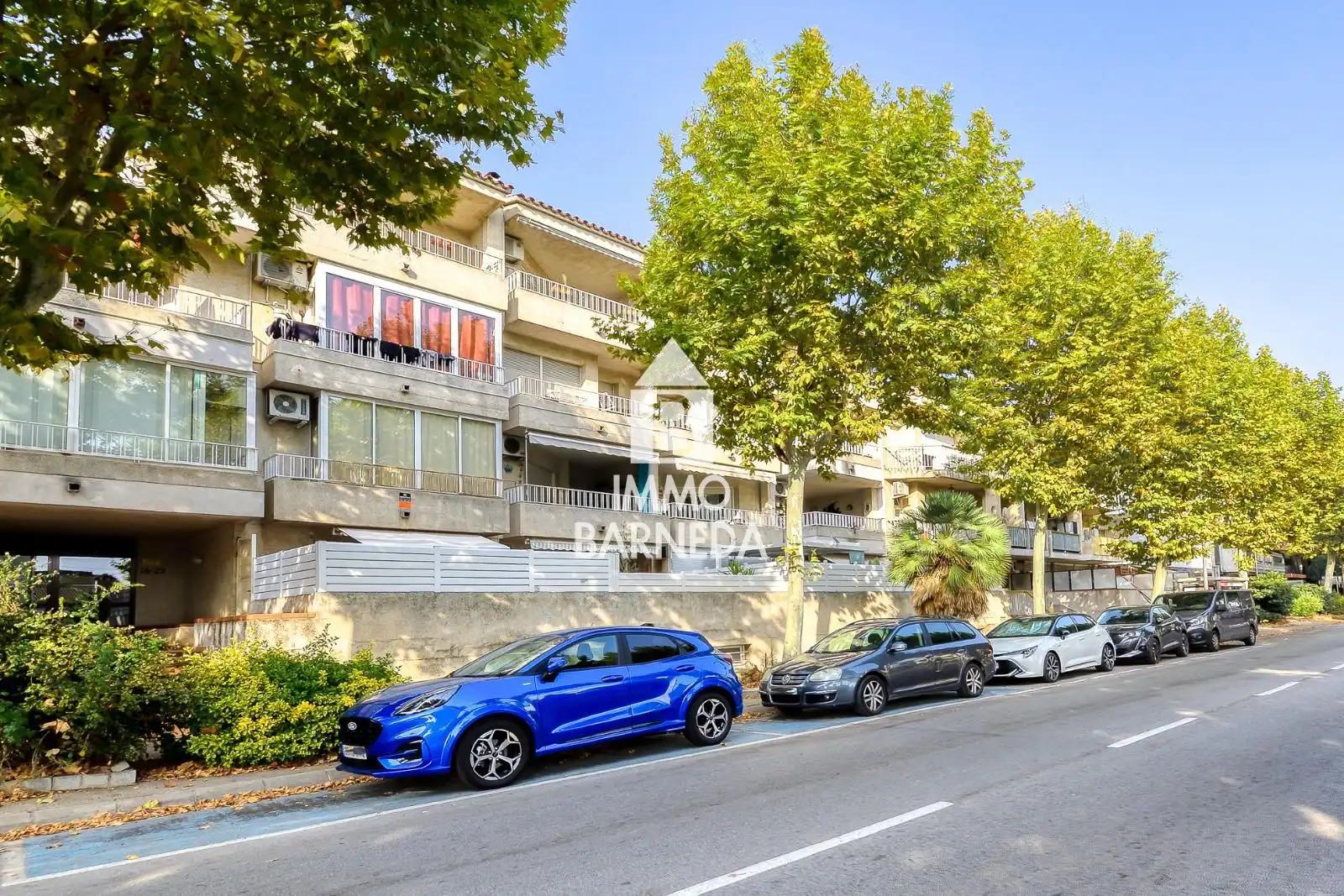 Außenansicht von Wohnung zum Verkauf in Empuriabrava mit Terrasse, Möbliert und Mikrowelle