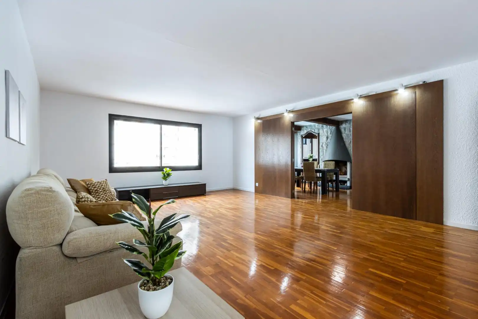Houses for sale in Eixample