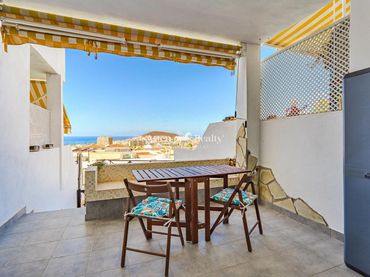 Apartament amb piscina en venda a Los Ángeles