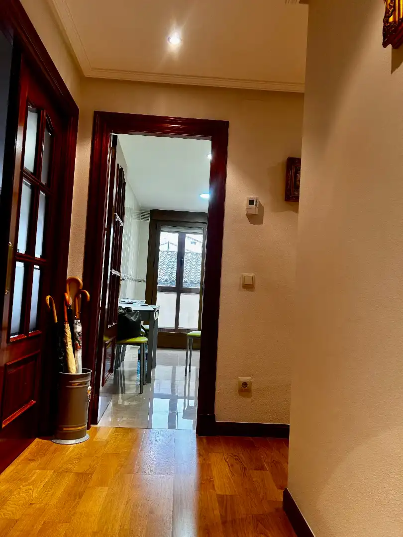 Pis en venda en Ávila amb Calefacció, Parquet i Moblat