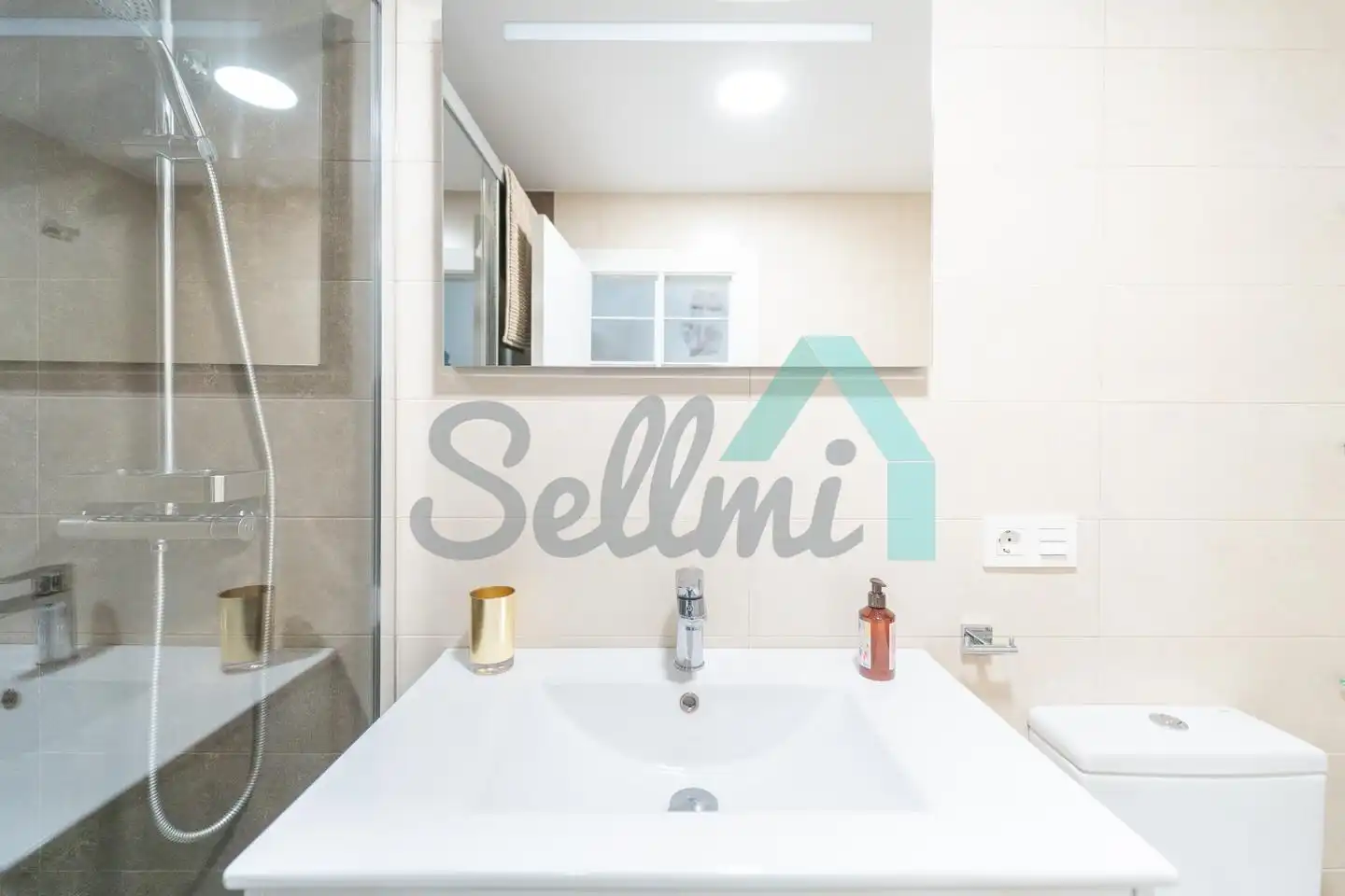 Flat for rent in Travesía del Convento, Barrio del Centro