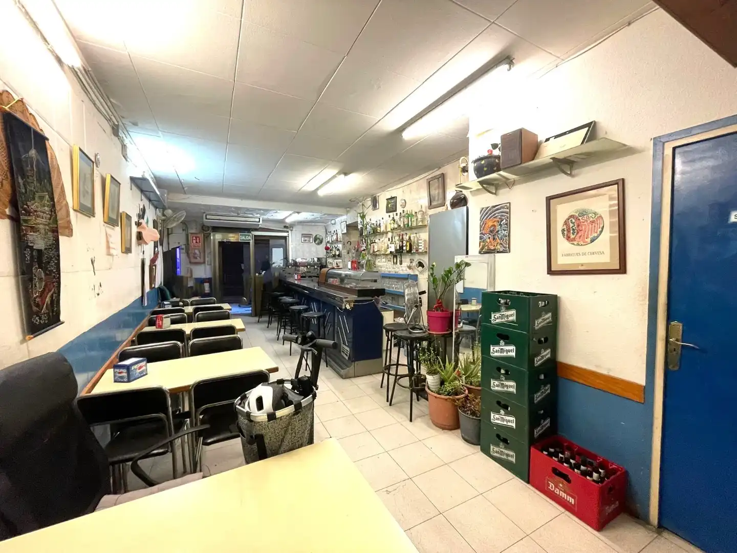 Local en venta en Barcelona con Aire acondicionado, Amueblado y Alarma