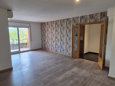 Piso con ascensor en venta en Carrer Torelló
