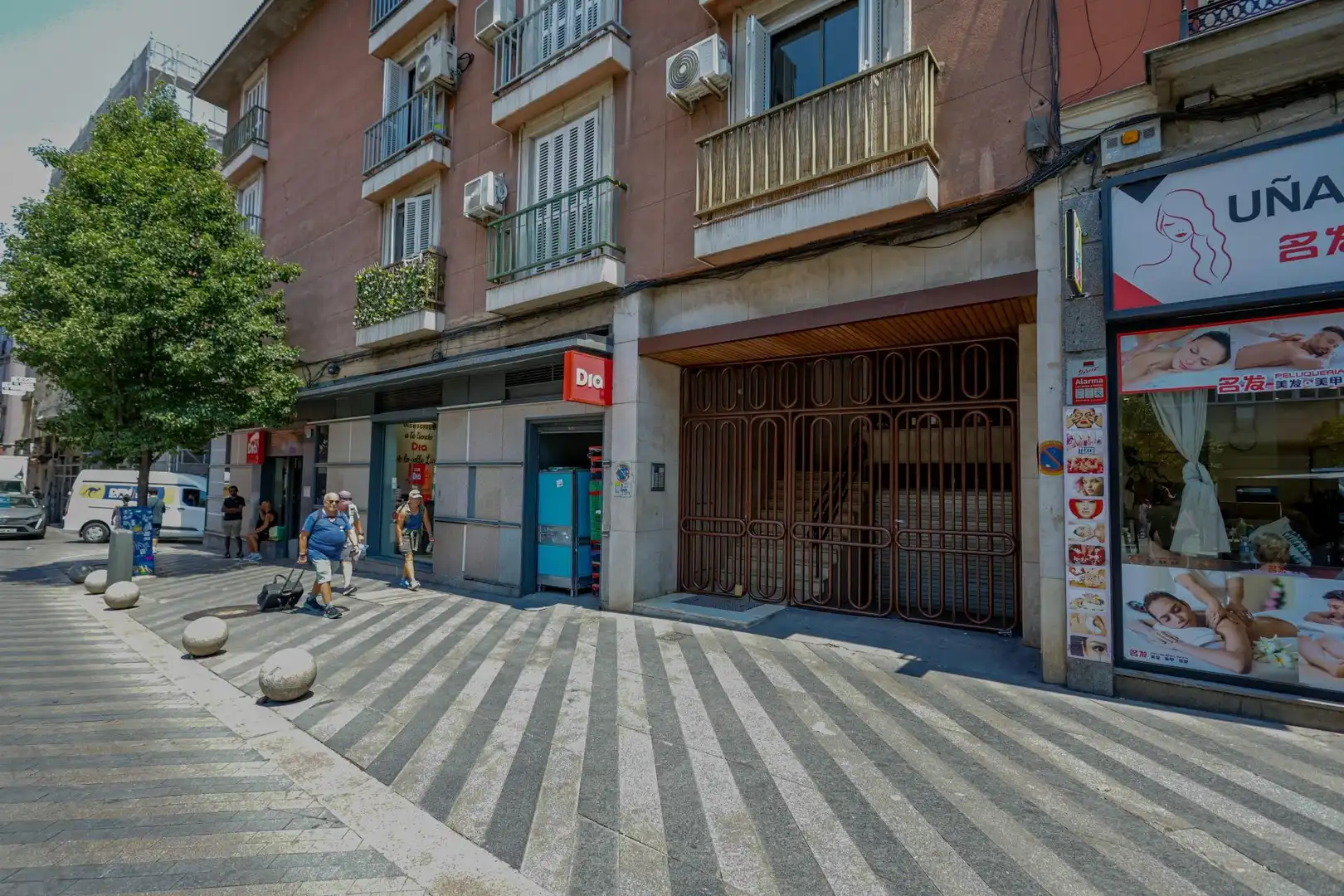 Vista exterior de Estudio en venta en Madrid con Aire acondicionado, Calefacción y Amueblado