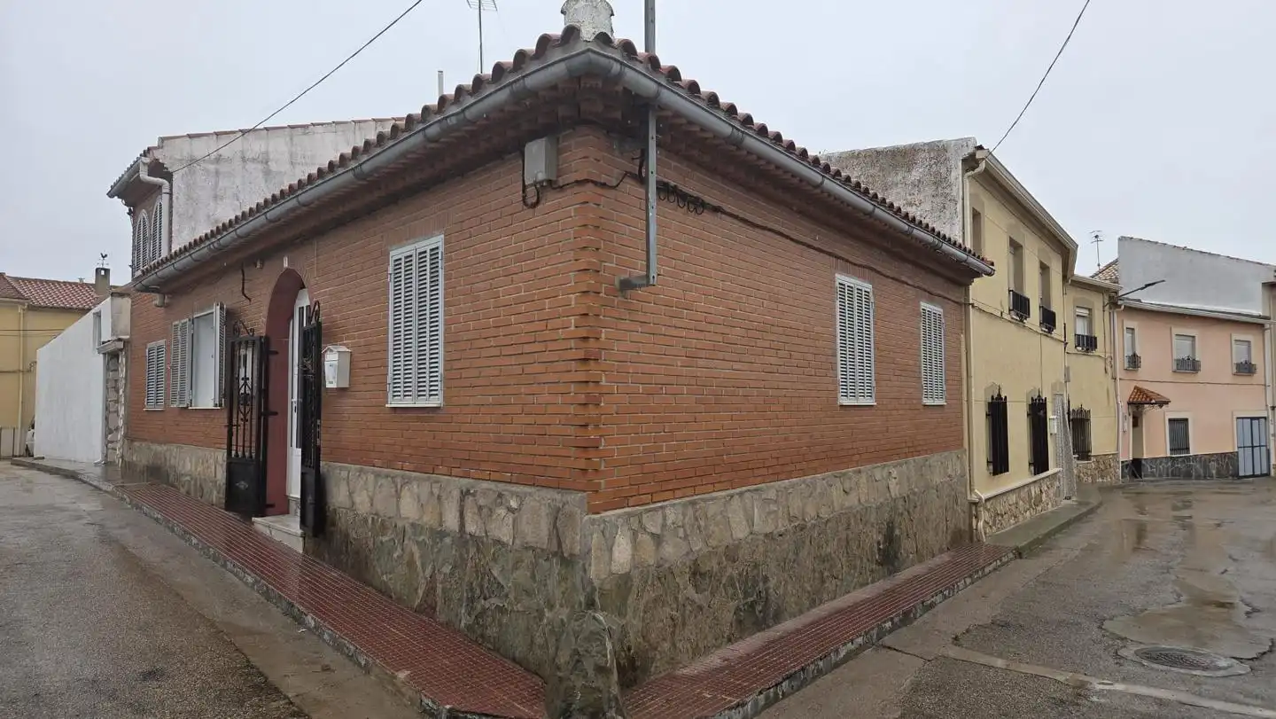 Exterior view of Houses for sale in El Hito   with Heating and Furnished