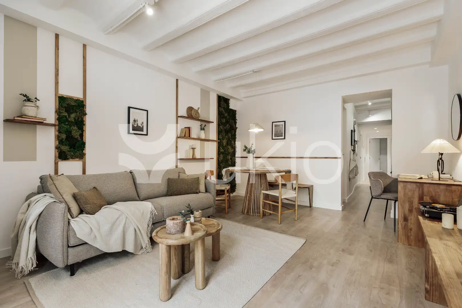 Sala de estar de Apartamento de alquiler en Barcelona con Aire acondicionado, Calefacción y Amueblado