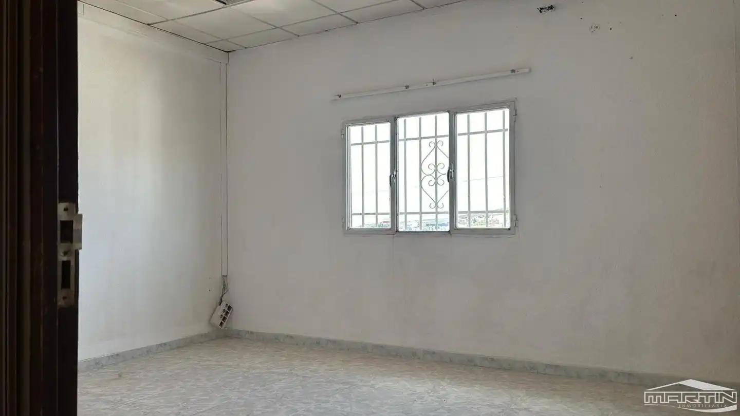 Nave industrial en venta en Cabra, imagen 5