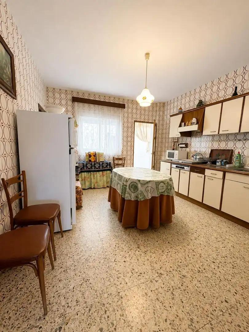 Casa en venta en Calle VIÑAS, imagen 2