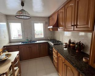 Kitchen of Flat to rent in Roquetes