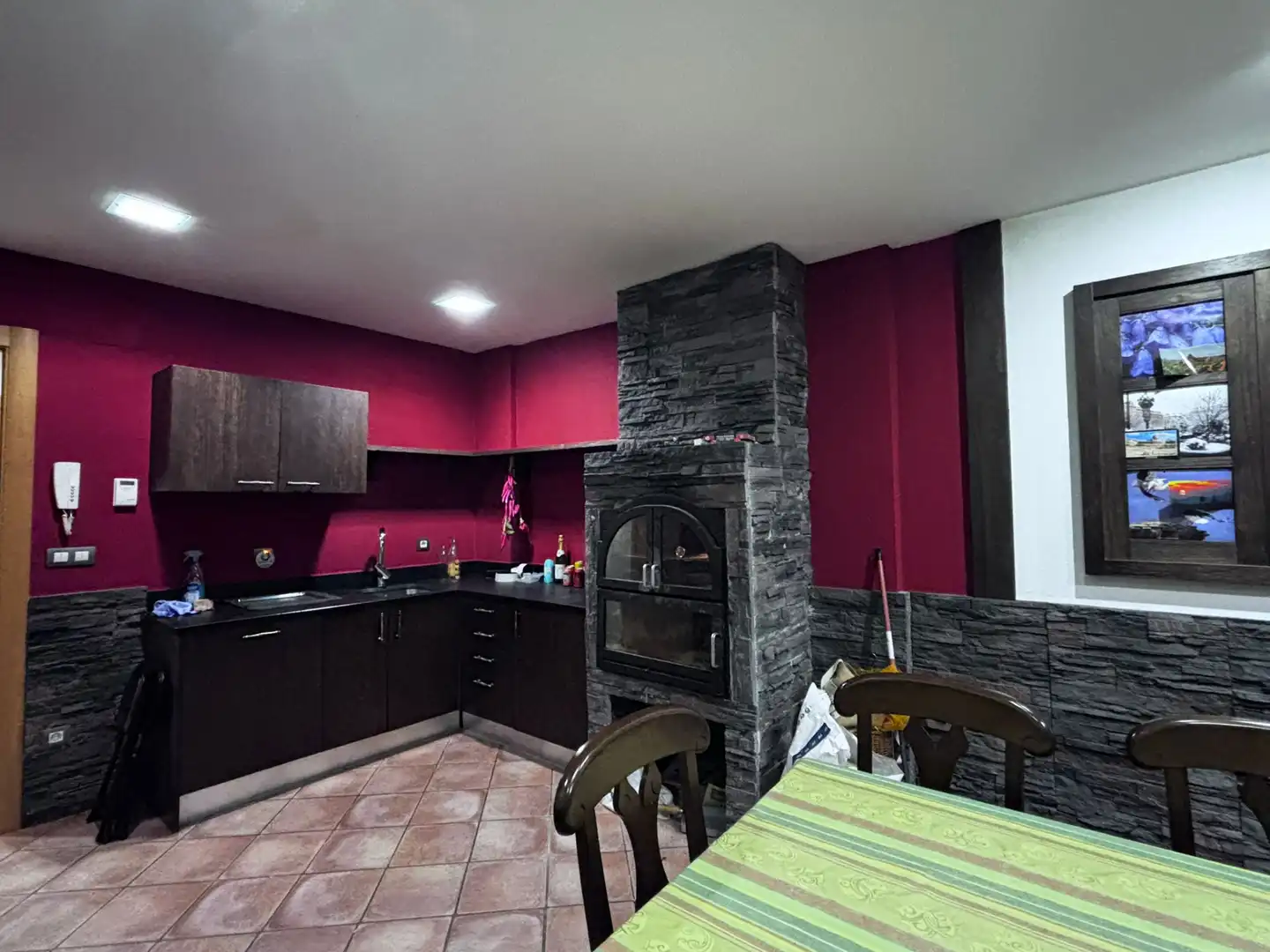 Kitchen of Detached homes for sale in Burgos  with Heating, Private garden and Storage room