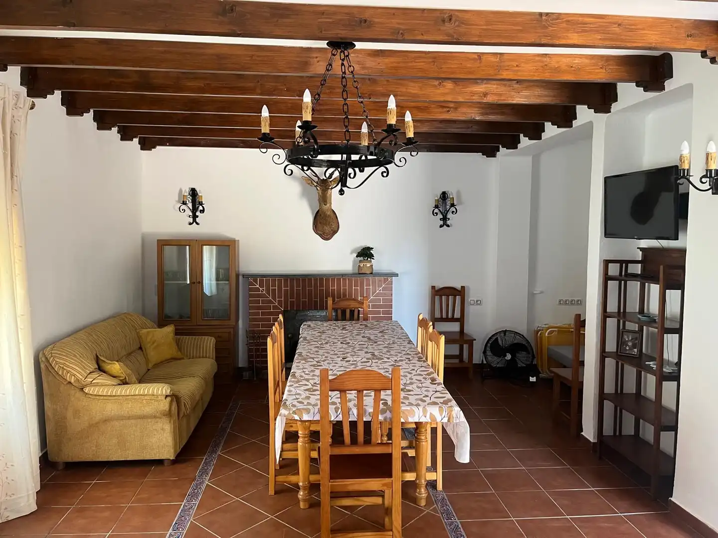 Comedor de Finca rústica en venta en Isla Mayor con Aire acondicionado, Jardín privado y Piscina