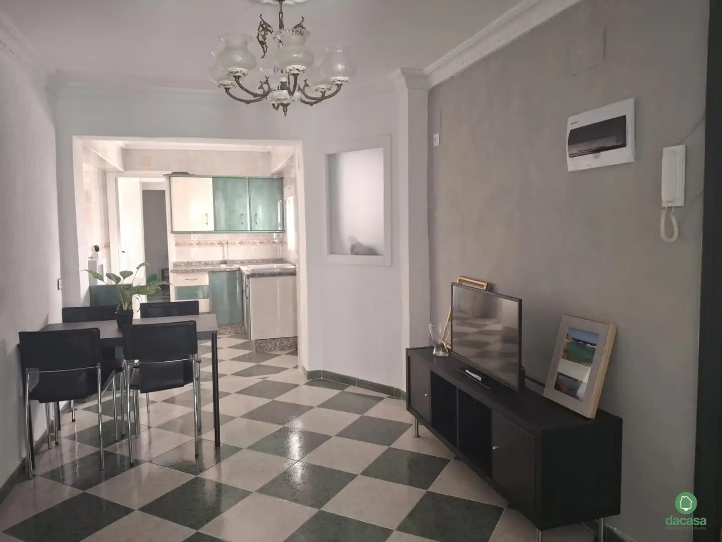 Wohnzimmer von Wohnung zur Miete in Huelva mit Möbliert, Waschmaschine und Fernseher