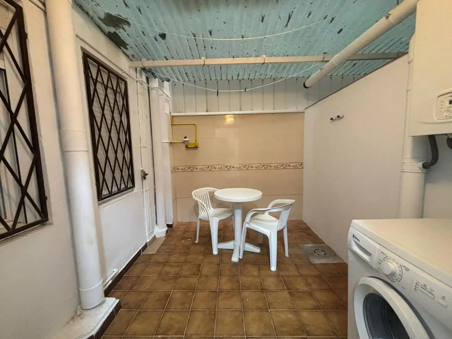 Planta baja en venta en Pineda de Mar con Calefacción y Trastero