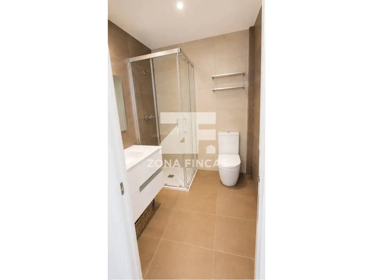 Baño de Piso en venta en Badalona con Aire acondicionado, Calefacción y Parquet