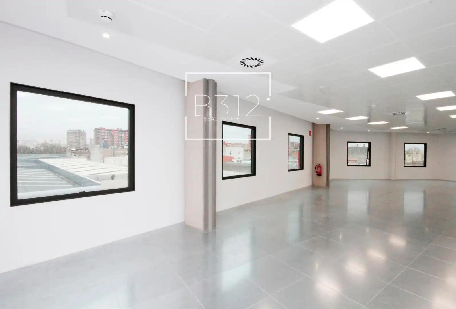 Oficina de alquiler en Barcelona con Aire acondicionado, Calefacción y Terraza
