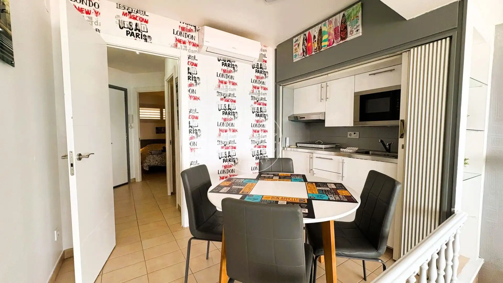 Apartamento con ascensor en venta en josep Tarradelles, imagen 8