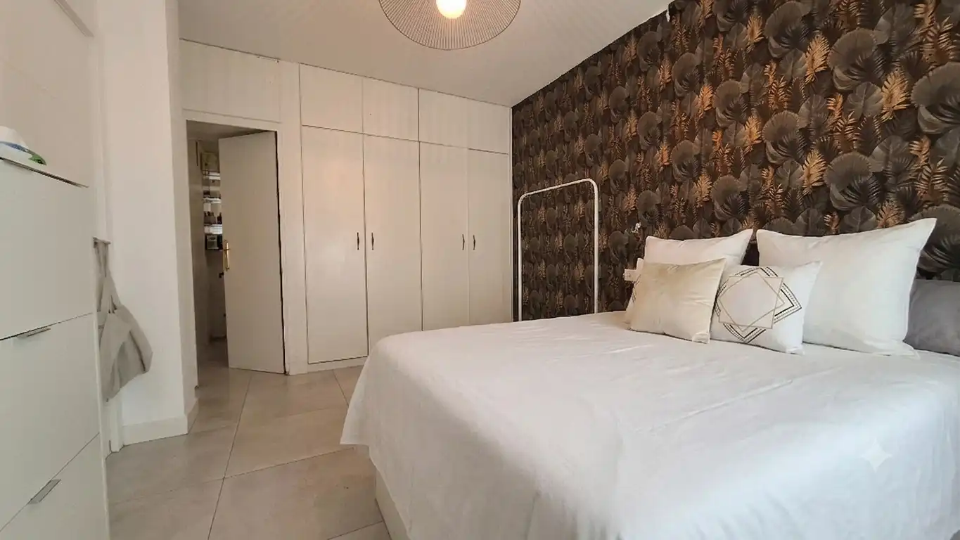 Habitación de Piso en venta en Córdoba con Aire acondicionado, Terraza y Amueblado