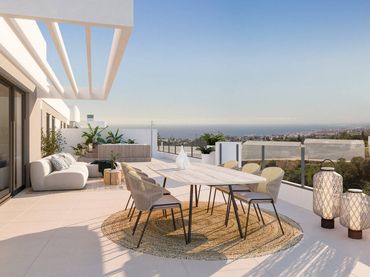 Apartamento con ascensor en venta en Río Real - Los Monteros