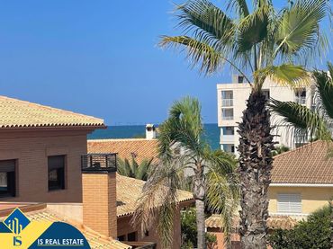 Villa mit Pool zum Verkauf in La Mata