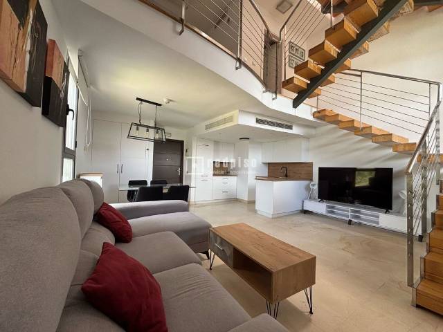 Dúplex en Venta en Vega de la Moraleja