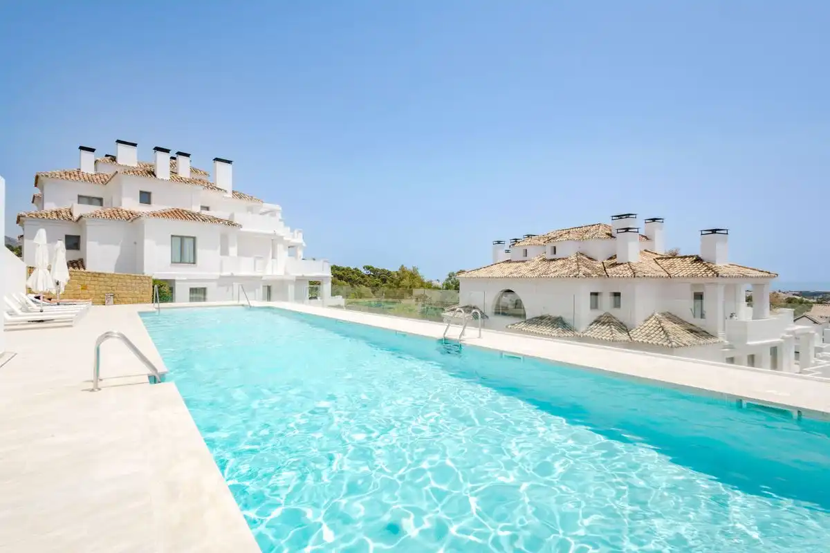 Wohnung mit Terrasse zum Verkauf in Nueva Andalucía, imagen 5