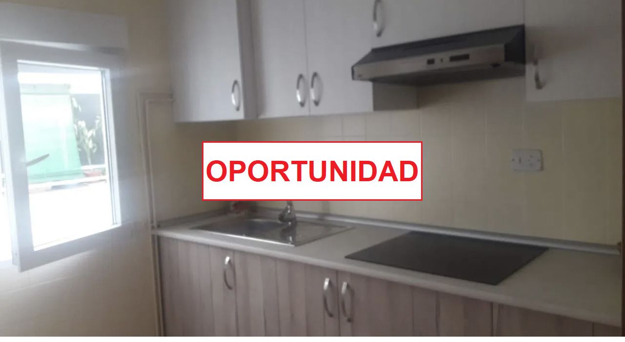 Kitchen of Flat to rent in Ciudad Real Capital  with Heating, Terrace and Furnished