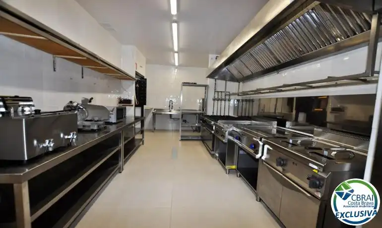 Business premises for sale in Carrer de Joan Badosa i Compte, imagen 17