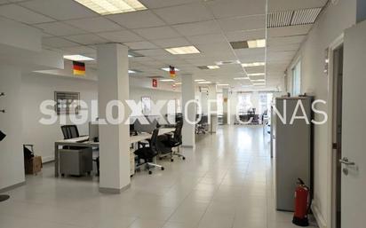 Office to rent in  Barcelona Capital  with Air Conditioner, Heating and Terrace