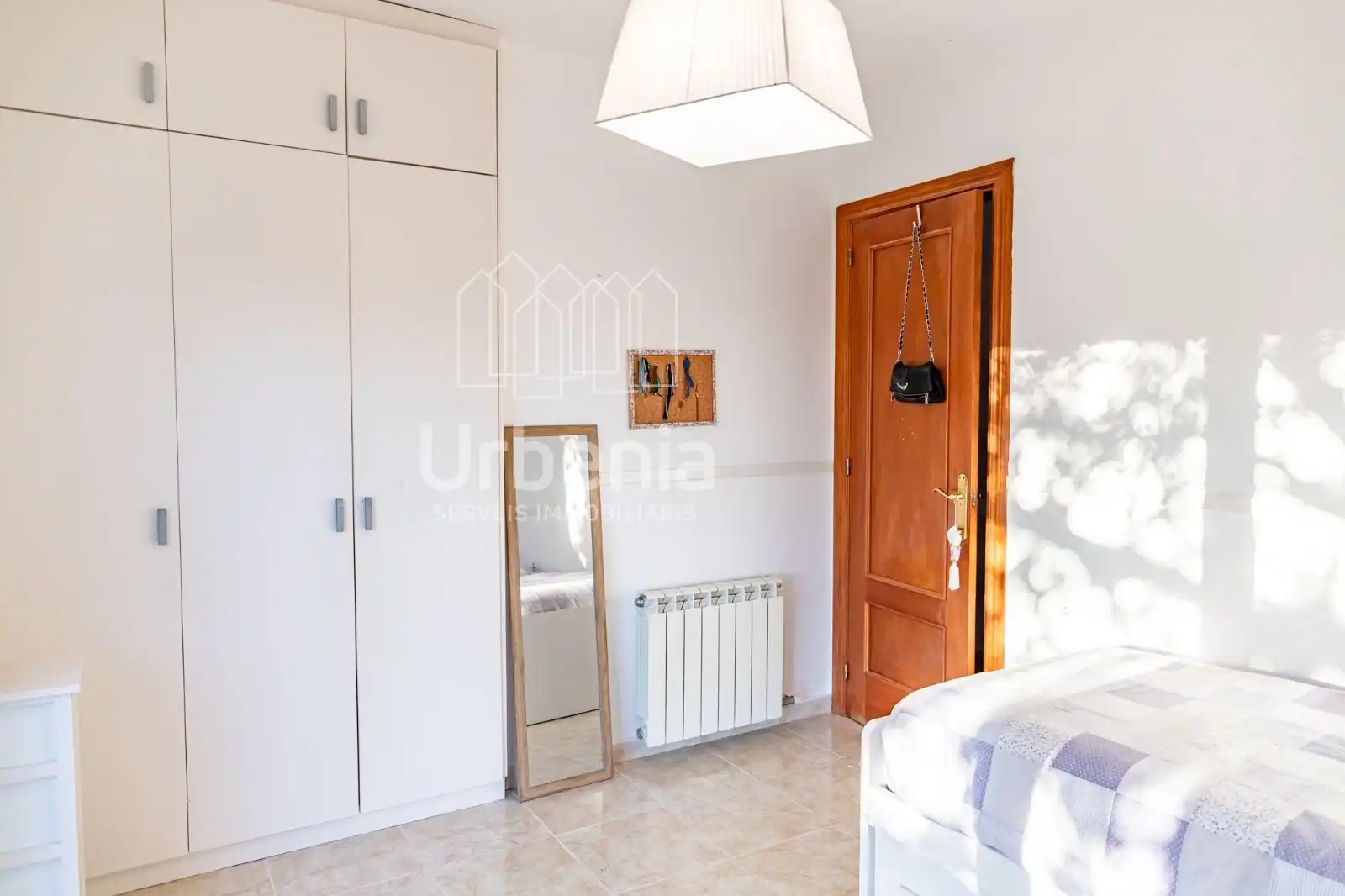 Schlafzimmer von Haus oder Chalet zum Verkauf in Argentona mit Privatgarten, Abstellraum und Schwimmbad