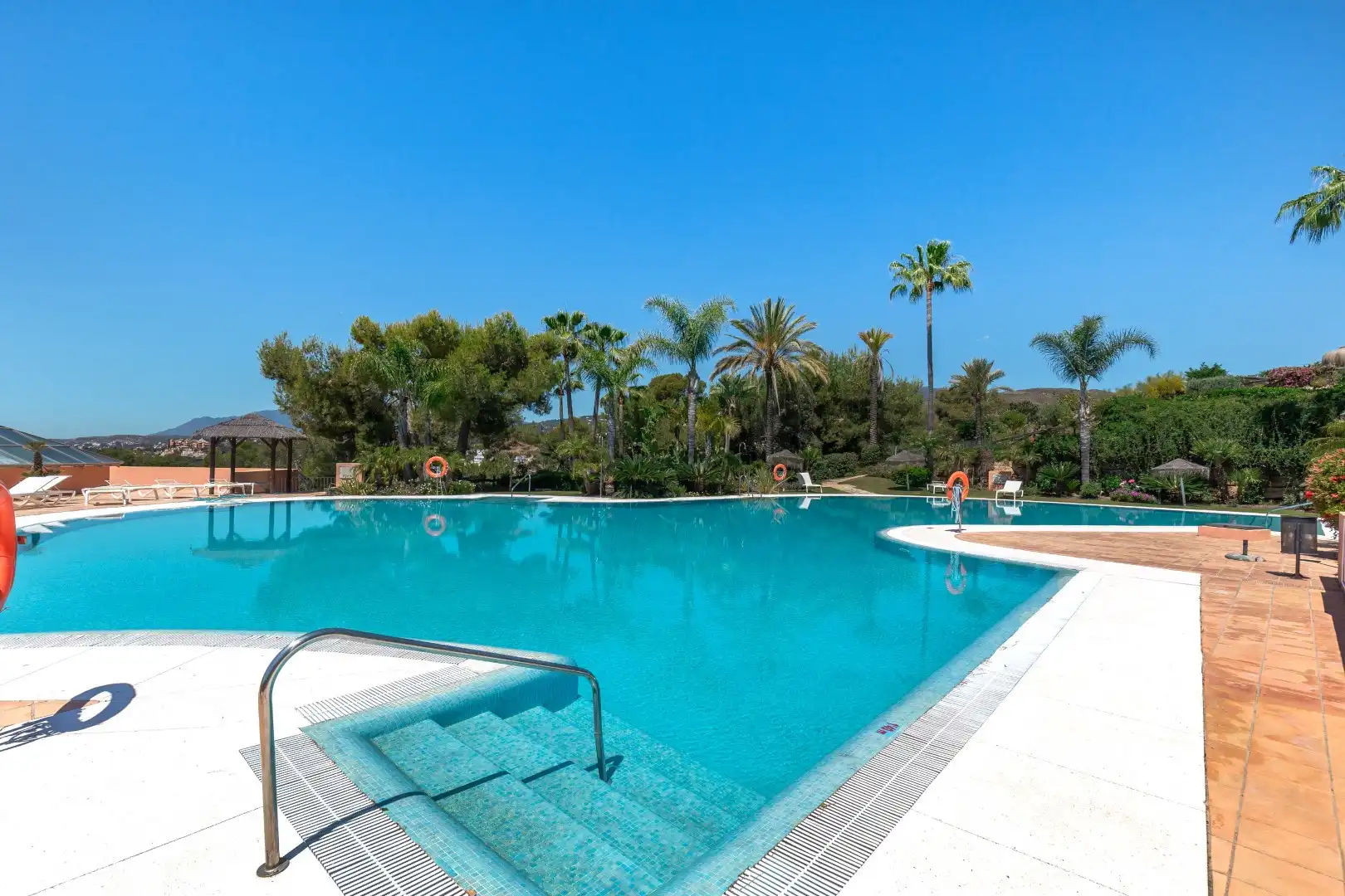 Àtic amb piscina en venda a Nueva Andalucía, imagen 28
